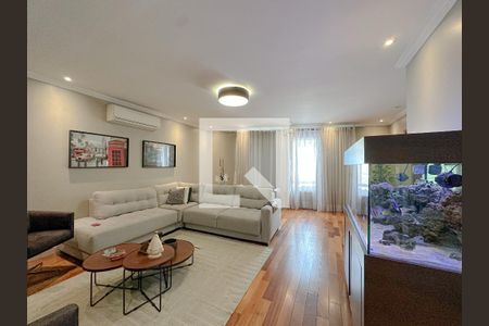 Sala de casa à venda com 3 quartos, 380m² em Jardim Humaita, São Paulo