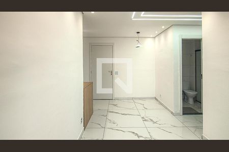 Sala de apartamento para alugar com 2 quartos, 39m² em Usina Piratininga, São Paulo