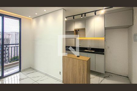 Sala de apartamento para alugar com 2 quartos, 39m² em Usina Piratininga, São Paulo