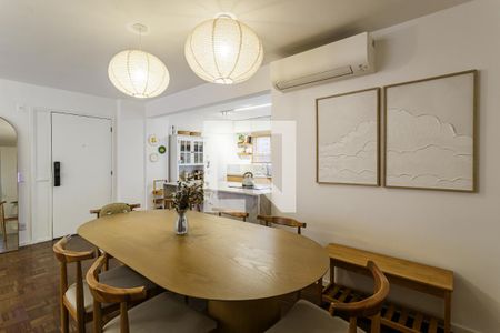 Sala de apartamento à venda com 3 quartos, 115m² em Moema, São Paulo
