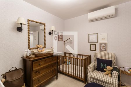 Quarto 1 de apartamento à venda com 3 quartos, 115m² em Moema, São Paulo
