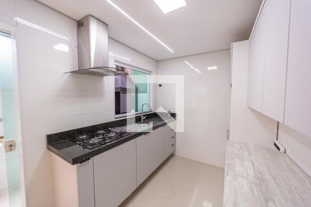 Cozinha de casa de condomínio à venda com 2 quartos, 50m² em Vila Ré, São Paulo