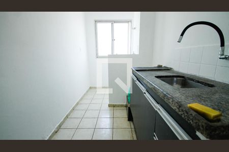 Cozinha de apartamento para alugar com 3 quartos, 93m² em Nova Mirim, Praia Grande