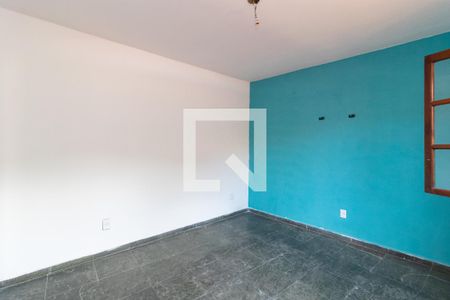 Sala de apartamento para alugar com 2 quartos, 610m² em Praça Seca, Rio de Janeiro