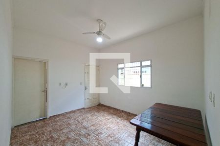 Sala de casa para alugar com 2 quartos, 132m² em Maracanã, Praia Grande