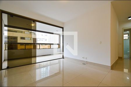 Sala Ambientes de apartamento para alugar com 3 quartos, 108m² em Funcionários, Belo Horizonte