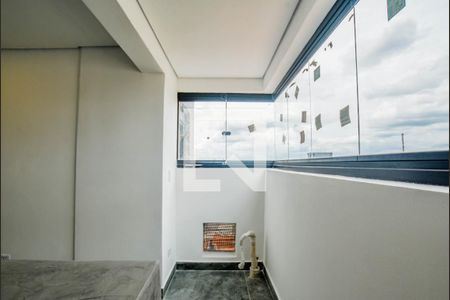 Sala/Cozinha de apartamento à venda com 2 quartos, 40m² em Jardim Cristiane, Santo André