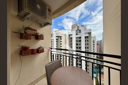 Sacada de apartamento à venda com 2 quartos, 57m² em Cidade Monções, São Paulo