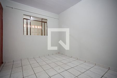 Quarto 1 de casa para alugar com 2 quartos, 45m² em Parque da Fonte, São José dos Pinhais