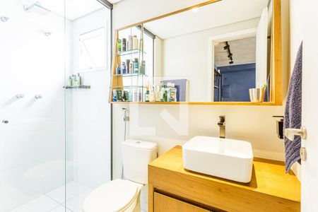 Banheiro de apartamento à venda com 1 quarto, 42m² em Indianópolis, São Paulo