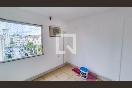 Quarto 1 de casa de condomínio à venda com 2 quartos, 43m² em Irajá, Rio de Janeiro