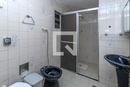 banheiro na suíte_1 de casa para alugar com 1 quarto, 90m² em Vila Conde do Pinhal, São Paulo