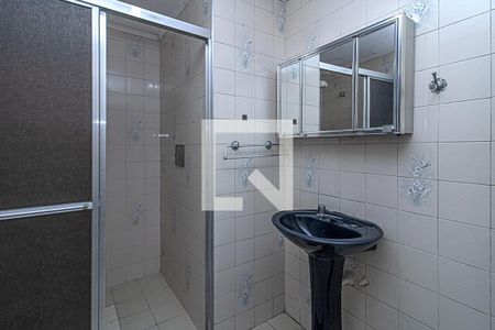 banheiro na suíte_2 de casa para alugar com 1 quarto, 90m² em Vila Conde do Pinhal, São Paulo