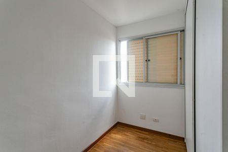 Quarto 2 de apartamento para alugar com 3 quartos, 75m² em Vila Gumercindo, São Paulo