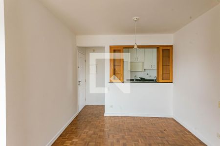 Sala de apartamento para alugar com 3 quartos, 75m² em Vila Gumercindo, São Paulo