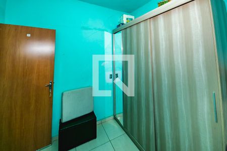 Casa à venda com 4 quartos, 150m² em Nacional, Contagem