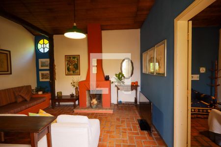 Sala 1 de casa à venda com 2 quartos, 200m² em Parque Colonial, São Paulo