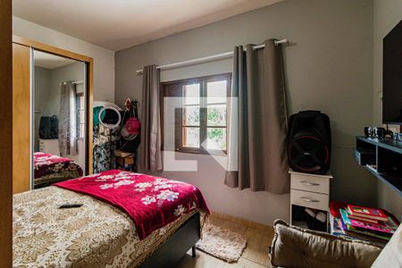 Casa à venda com 3 quartos, 200m² em Jardim Ester, São Paulo