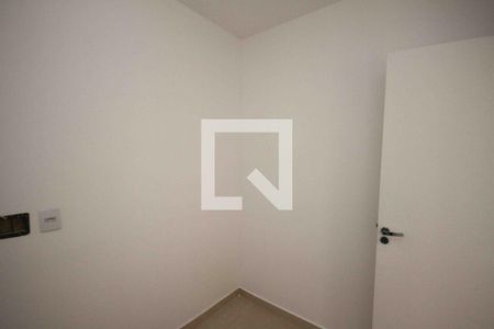 Quarto de apartamento para alugar com 2 quartos, 35m² em Cidade Mãe do Céu, São Paulo