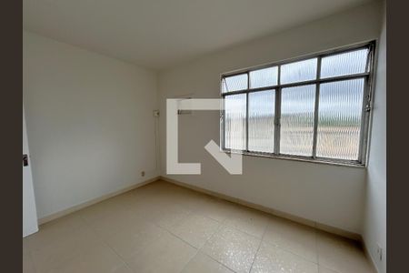 Quarto 1 de apartamento para alugar com 2 quartos, 80m² em Vila Valqueire, Rio de Janeiro
