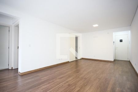 Sala de apartamento para alugar com 2 quartos, 77m² em Alto da Xv, Curitiba