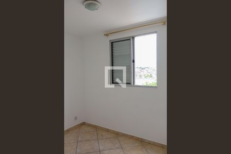 Quarto 1 de apartamento para alugar com 2 quartos, 41m² em Cidade das Flores, Osasco