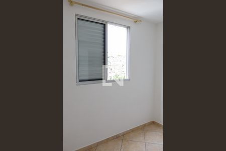 Quarto 1 de apartamento para alugar com 2 quartos, 41m² em Cidade das Flores, Osasco