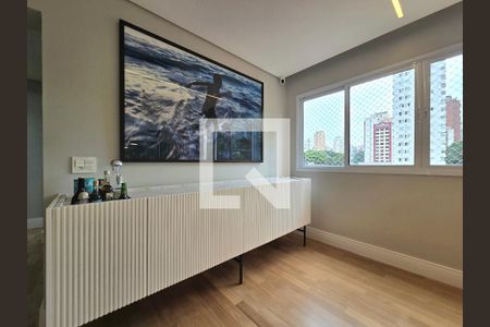 Sala de apartamento à venda com 3 quartos, 161m² em Vila Nova Conceição, São Paulo