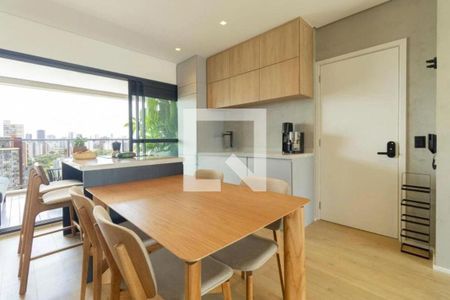 Apartamento à venda com 3 quartos, 100m² em Pinheiros, São Paulo