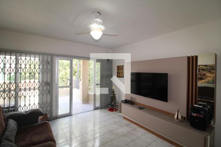 Sala de casa à venda com 4 quartos, 224m² em Imirim, São Paulo