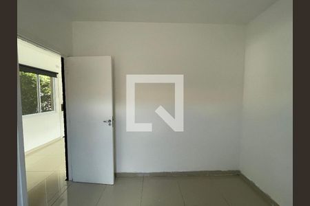 Quarto 1 de casa de condomínio para alugar com 2 quartos, 128m² em Jardim Santa Paula, Cotia