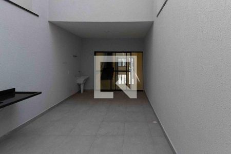 Quintal de casa para alugar com 3 quartos, 140m² em Vila Carrão, São Paulo
