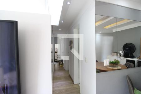 Sala - Corredor  de apartamento para alugar com 3 quartos, 74m² em Pechincha, Rio de Janeiro