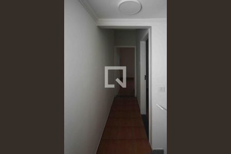 Corredor de casa para alugar com 3 quartos, 110m² em Jardim Aricanduva, São Paulo