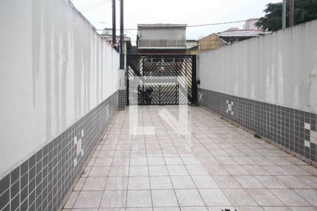 Garagem de casa à venda com 3 quartos, 110m² em Jardim Aricanduva, São Paulo