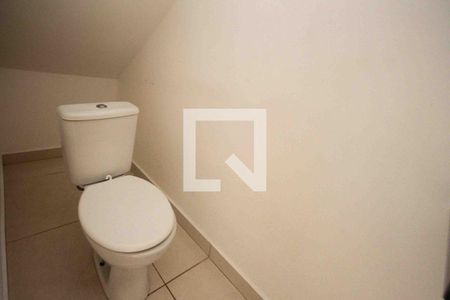 Lavabo de casa para alugar com 2 quartos, 67m² em Cidade Líder, São Paulo