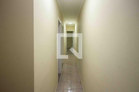 Casa para alugar com 3 quartos, 200m² em São Lucas, São Paulo