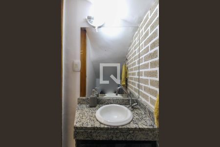 Lavabo de casa para alugar com 2 quartos, 80m² em Jardim Brasil, São Paulo