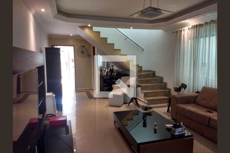 Casa à venda com 3 quartos, 250m² em Vila Leonor, São Paulo