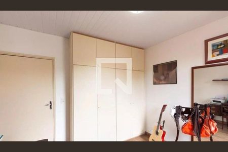 Casa à venda com 4 quartos, 148m² em Indianópolis, São Paulo