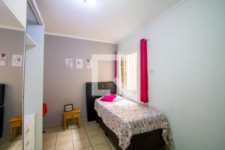 Quarto 2 de casa à venda com 3 quartos, 178m² em Vila Mazzei, Santo André