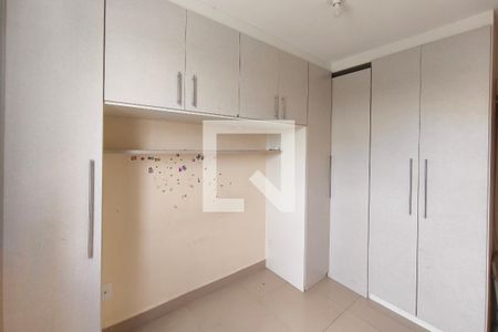 Quarto 2 de apartamento para alugar com 2 quartos, 42m² em Fundacao da Casa Popular, Campinas
