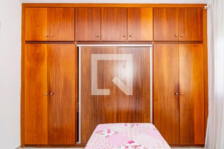 Suíte de casa para alugar com 3 quartos, 84m² em Salgado Filho, Belo Horizonte