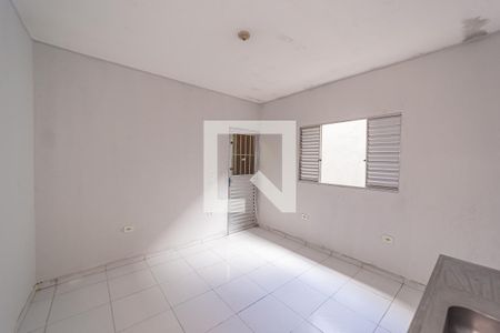 Sala/Cozinha de casa para alugar com 1 quarto, 40m² em Jardim Verônia, São Paulo