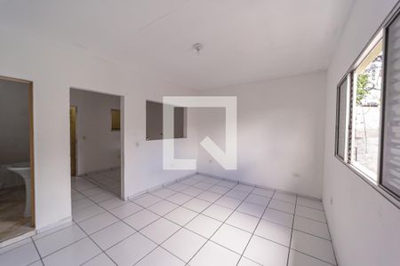 Sala/Quarto de casa para alugar com 1 quarto, 40m² em Jardim Verônia, São Paulo