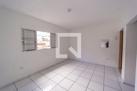 Sala/Quarto de casa para alugar com 1 quarto, 40m² em Jardim Verônia, São Paulo
