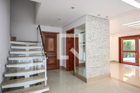 Hall de Entrada de casa de condomínio para alugar com 7 quartos, 375m² em Parque Munhoz, São Paulo