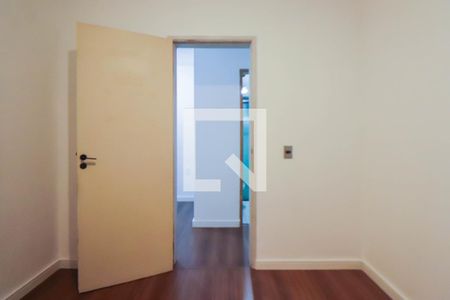 Quarto 1 de apartamento para alugar com 2 quartos, 49m² em Jardim Monte Alegre, São Paulo