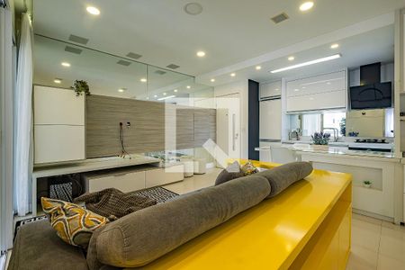 Sala/Cozinha de apartamento à venda com 1 quarto, 60m² em Pinheiros, São Paulo