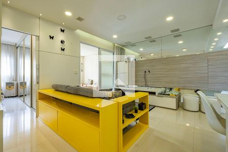 Sala/Cozinha de apartamento à venda com 1 quarto, 60m² em Pinheiros, São Paulo